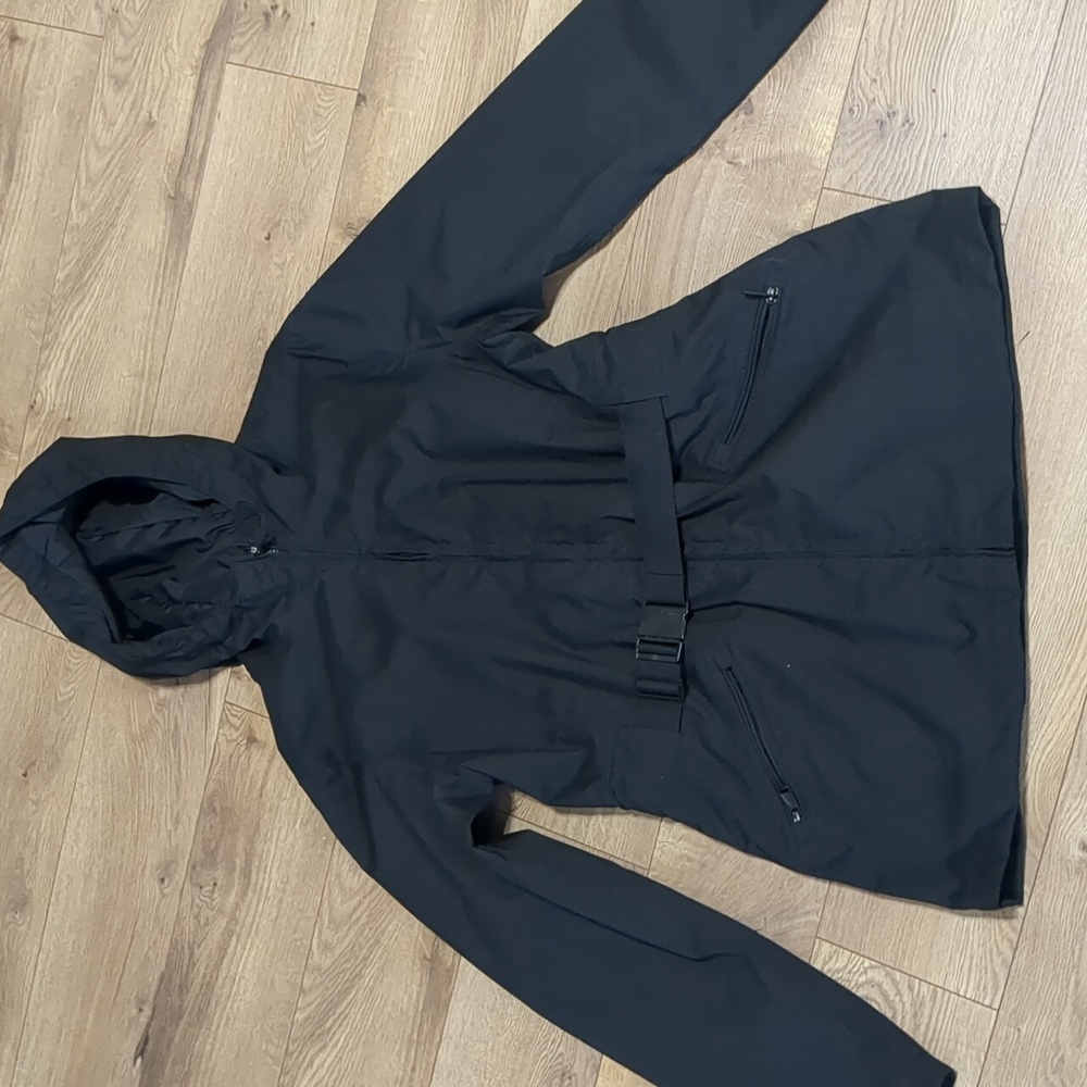 The North Face Hyvent  belt coat  black jacket women's size L
